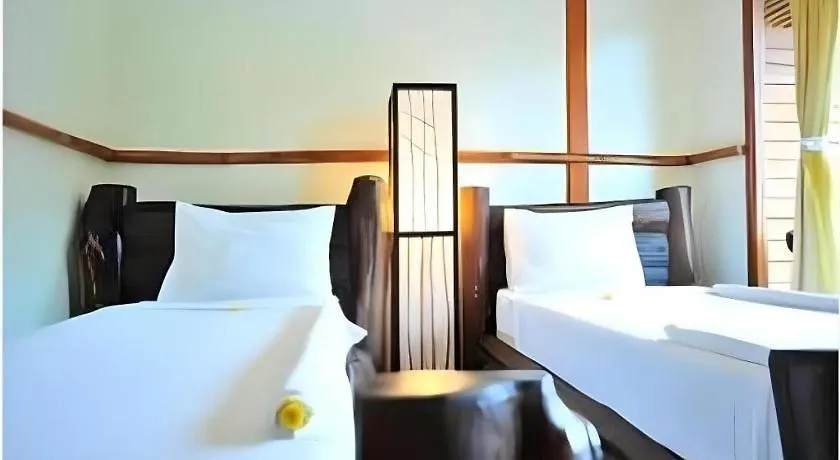 Phuttachot Resort Ko Phi Phi